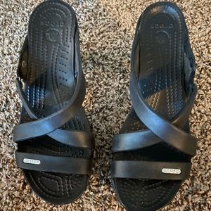Croc high heel shoes size 7 color black